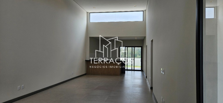Imagem Imóvel com 3 Quartos à Venda, 185 m² em Louveira - Louveira Imagem Imóvel com 3 Quartos à Venda, 185 m² em Louveira - Louveira