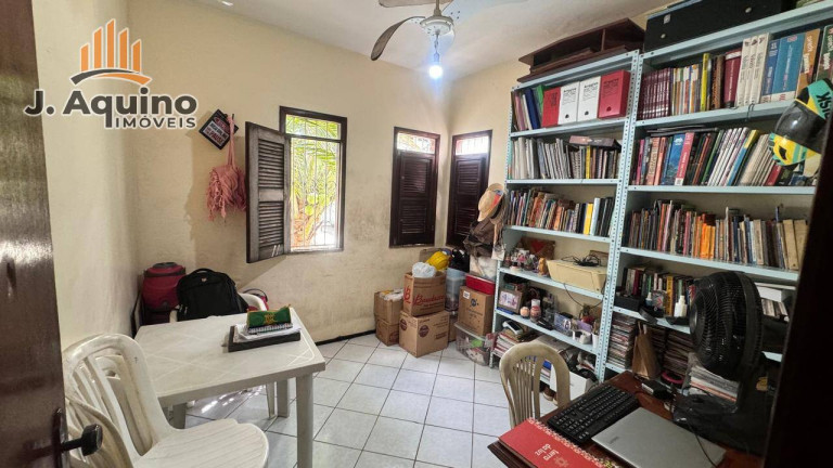 Imagem Casa com 4 Quartos à Venda, 198 m² em Paupina - Fortaleza