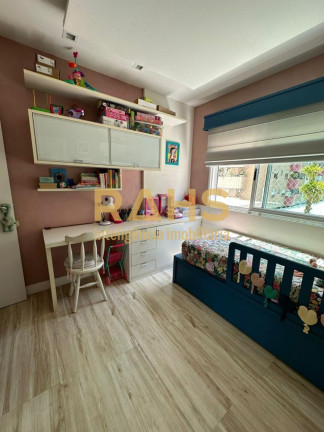 Imagem Apartamento com 3 Quartos à Venda, 161 m² em Centro - Joinville Imagem Apartamento com 3 Quartos à Venda, 161 m² em Centro - Joinville
