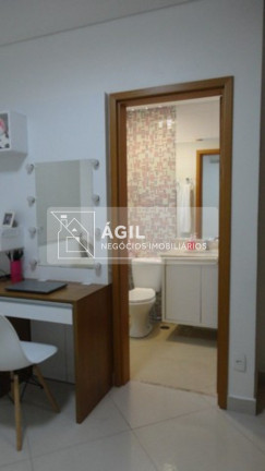 Imagem Apartamento com 3 Quartos à Venda, 152 m² em Centro - Caçapava Imagem Apartamento com 3 Quartos à Venda, 152 m² em Centro - Caçapava