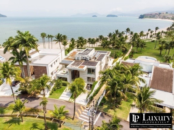 Imagem Casa com 8 Quartos à Venda, 647 m² em Tabatinga - Caraguatatuba