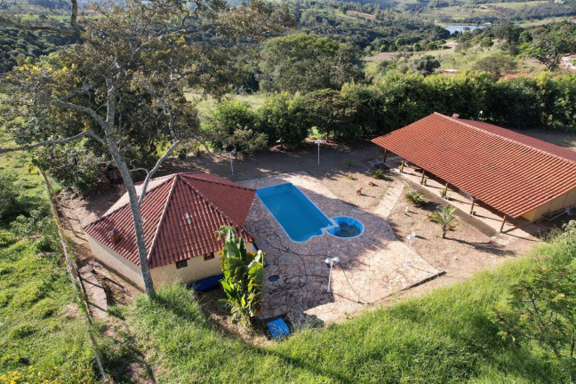 Imagem Chácara com 3 Quartos à Venda, 18.000 m² em Medeiros - Itatiaiuçu