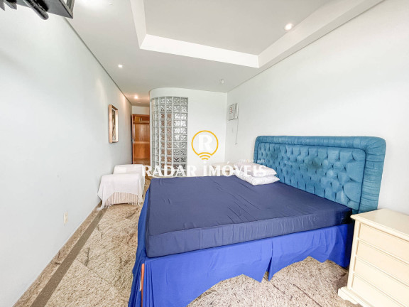 Imagem Apartamento com 4 Quartos à Venda, 250 m² em Centro - Cabo Frio