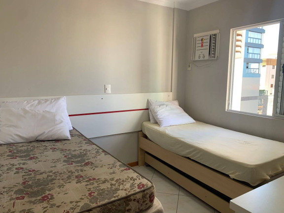Imagem Apartamento com 3 Quartos à Venda, 130 m² em Meia Praia - Itapema