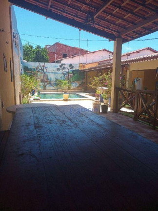 Imagem Casa com 2 Quartos à Venda, 230 m² em Caponga - Cascavel Imagem Casa com 2 Quartos à Venda, 230 m² em Caponga - Cascavel