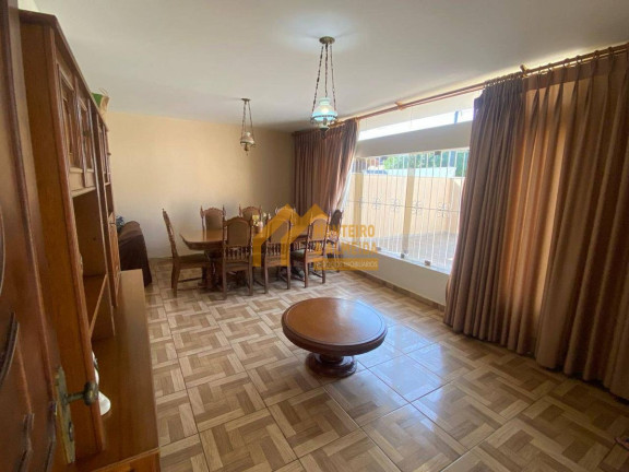 Imagem Casa com 3 Quartos à Venda, 250 m² em Vila Barth - Itapetininga Imagem Casa com 3 Quartos à Venda, 250 m² em Vila Barth - Itapetininga