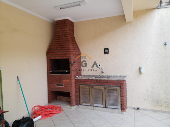 Imagem Casa com 3 Quartos à Venda, 233 m² em Jardim Triana - São Paulo