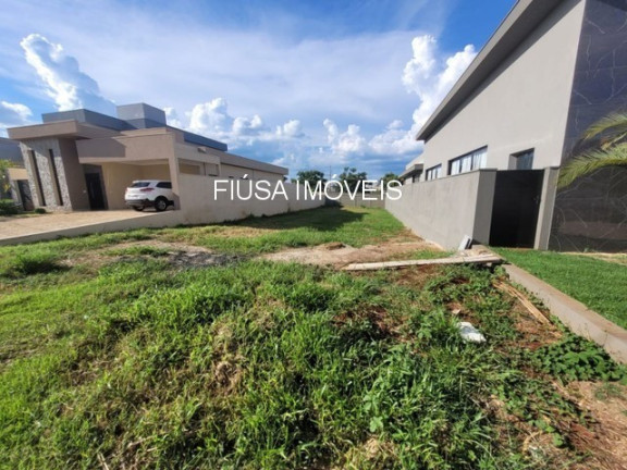 Imagem Terreno à Venda, 595 m² em Vila Do Golf - Ribeirão Preto Imagem Terreno à Venda, 595 m² em Vila Do Golf - Ribeirão Preto
