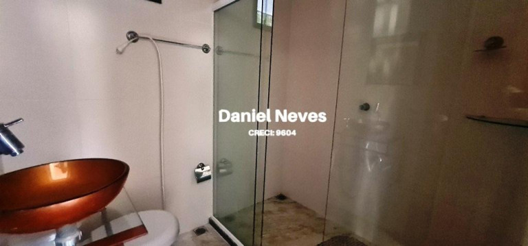 Imagem Casa de Condomínio com 4 Quartos à Venda, 650 m² em Buraquinho - Lauro De Freitas