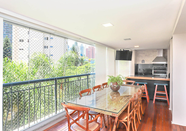 Imagem Apartamento com 3 Quartos à Venda, 226 m² em Vila Nova Conceição - São Paulo Imagem Apartamento com 3 Quartos à Venda, 226 m² em Vila Nova Conceição - São Paulo