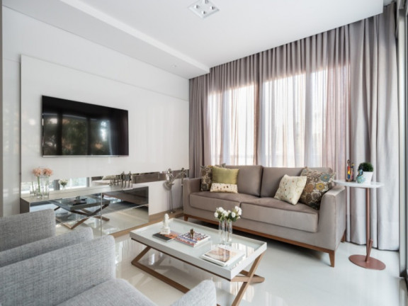 Imagem Imóvel com 3 Quartos à Venda, 211 m² em Menino Deus - Porto Alegre Imagem Imóvel com 3 Quartos à Venda, 211 m² em Menino Deus - Porto Alegre