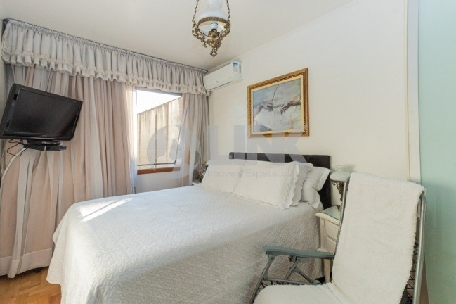 Imagem Apartamento com 2 Quartos à Venda, 71 m² em Auxiliadora - Porto Alegre Imagem Apartamento com 2 Quartos à Venda, 71 m² em Auxiliadora - Porto Alegre