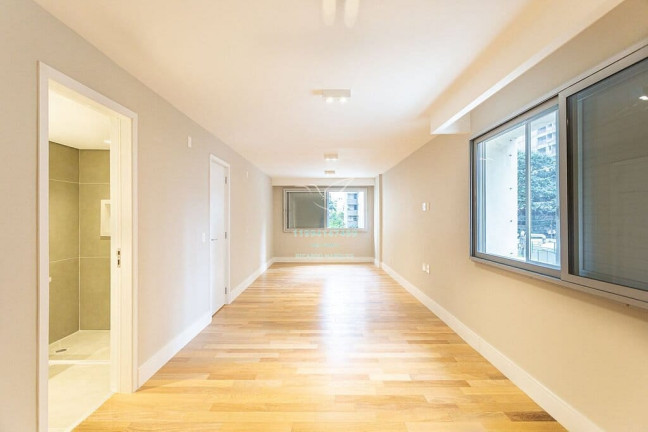 Imagem Apartamento com 2 Quartos à Venda, 161 m² em Moema - São Paulo