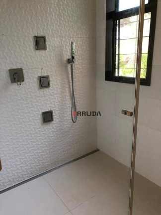 Imagem Casa com 4 Quartos à Venda, 304 m² em Centro - Cascavel