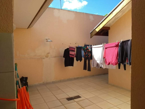 Imagem Casa com 3 Quartos à Venda, 1 m² em Núcleo Habitacional Vereador Edson Francisco Da Silva - Bauru