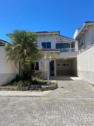 Imagem Casa com 4 Quartos à Venda, 277 m² em José De Alencar - Fortaleza Imagem Casa com 4 Quartos à Venda, 277 m² em José De Alencar - Fortaleza