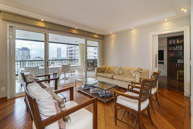 Imagem Apartamento com 4 Quartos à Venda, 214 m² em Sumaré - São Paulo