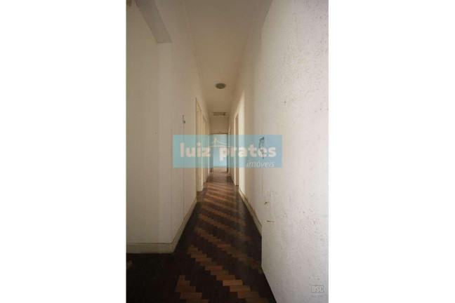 Imagem Casa com 4 Quartos à Venda, 200 m² em Medianeira - Porto Alegre
