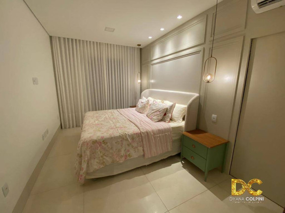 Imagem Casa de Condomínio com 3 Quartos à Venda, 370 m² em Santa Rosa - Cuiabá Imagem Casa de Condomínio com 3 Quartos à Venda, 370 m² em Santa Rosa - Cuiabá