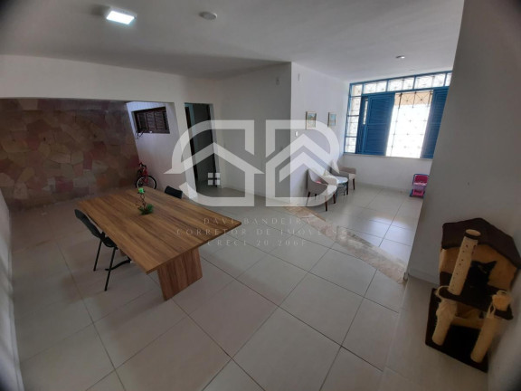 Imagem Casa com 4 Quartos à Venda, 292 m² em Sapiranga - Fortaleza
