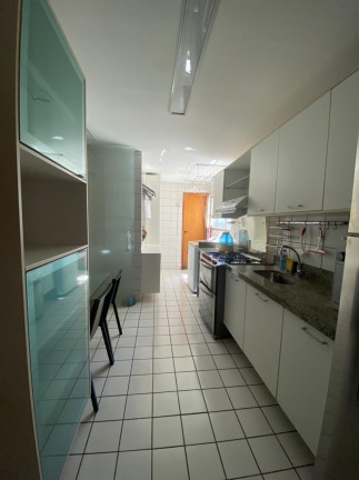Imagem Apartamento com 3 Quartos à Venda, 300 m² em Jóquei - Teresina