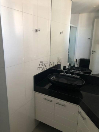 Imagem Apartamento com 4 Quartos à Venda, 217 m² em Moema - São Paulo