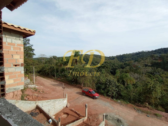 Imagem Casa com 3 Quartos à Venda, 250 m² em Mirante Da Mantiqueira - Mairiporã Imagem Casa com 3 Quartos à Venda, 250 m² em Mirante Da Mantiqueira - Mairiporã
