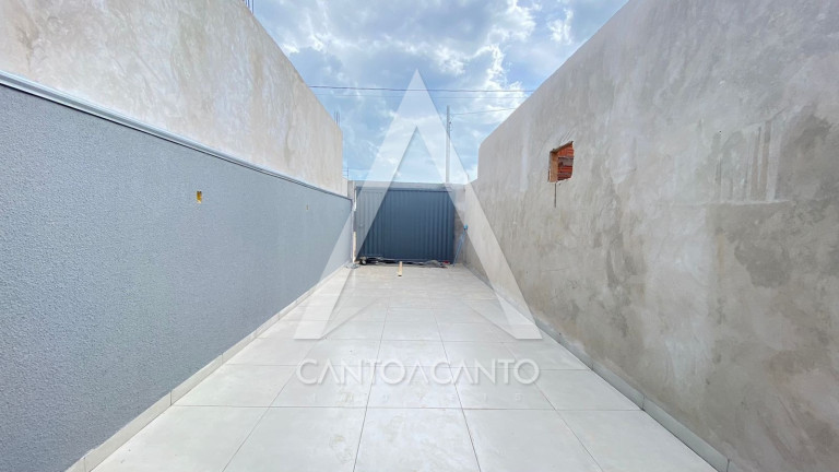 Imagem Casa com 2 Quartos à Venda, 250 m² em Quatro Estações Boulevard - Sinop
