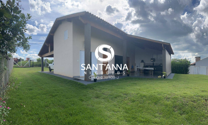 Chácara com 2 Quartos à Venda, 950 m² em área Rural De Fernandópolis - Fernandópolis