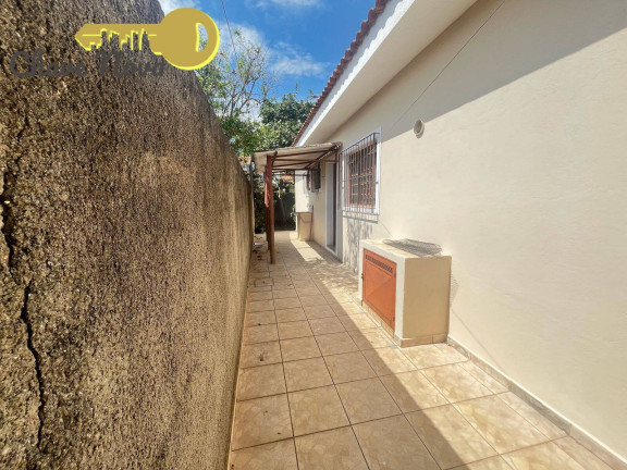 Imagem Casa com 3 Quartos à Venda, 200 m² em Centro - Bom Jesus Dos Perdões Imagem Casa com 3 Quartos à Venda, 200 m² em Centro - Bom Jesus Dos Perdões