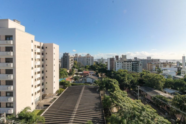 Imagem Imóvel com 3 Quartos à Venda, em Tristeza - Porto Alegre Imagem Imóvel com 3 Quartos à Venda, em Tristeza - Porto Alegre