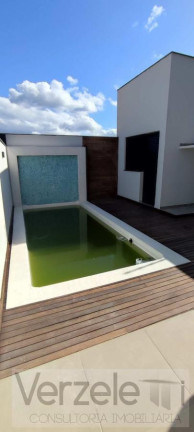 Imagem Casa com 4 Quartos à Venda, 170 m² em São Francisco De Assis - Camboriú Imagem Casa com 4 Quartos à Venda, 170 m² em São Francisco De Assis - Camboriú