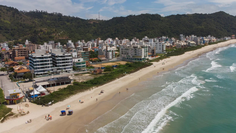 Imagem Apartamento com 2 Quartos à Venda, 98 m² em Palmas - Governador Celso Ramos