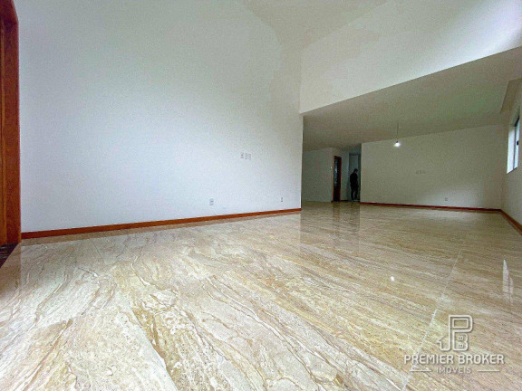 Imagem Casa com 3 Quartos à Venda, 234 m² em Albuquerque - Teresópolis Imagem Casa com 3 Quartos à Venda, 234 m² em Albuquerque - Teresópolis