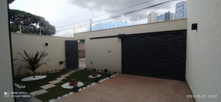 Imagem Casa com 3 Quartos à Venda, 131 m² em água Branca - Goiânia Imagem Casa com 3 Quartos à Venda, 131 m² em água Branca - Goiânia