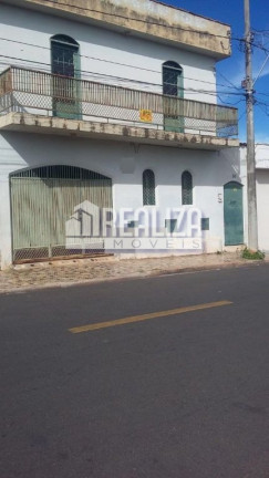Sobrado com 7 Quartos à Venda, 150 m² em Boa Vista - Uberaba