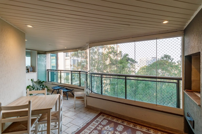 Imagem Apartamento com 3 Quartos à Venda, 225 m² em Jardim Fonte Do Morumbi - São Paulo
