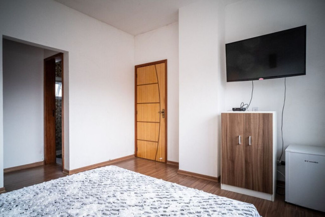 Imagem Casa com 4 Quartos à Venda, 199 m² em Protásio Alves - Porto Alegre