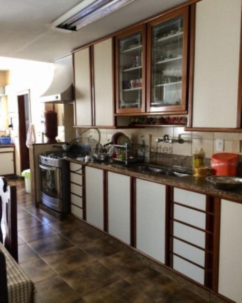 Imagem Imóvel com 4 Quartos à Venda, 220 m² em Icaraí - Niterói