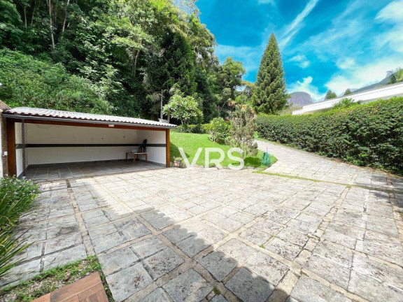 Imagem Casa com 5 Quartos à Venda, 258 m² em Quebra Frascos - Teresópolis Imagem Casa com 5 Quartos à Venda, 258 m² em Quebra Frascos - Teresópolis