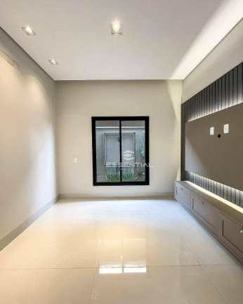 Imagem Casa com 3 Quartos à Venda, 230 m² em Quinta Do Lago - São José Do Rio Preto Imagem Casa com 3 Quartos à Venda, 230 m² em Quinta Do Lago - São José Do Rio Preto