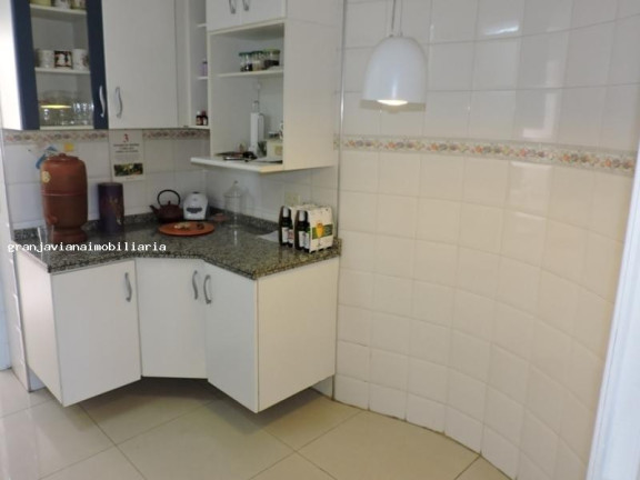 Casa à Venda,  em Chácara Pavoieiro - Cotia