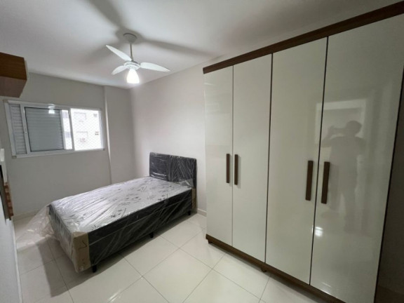 Imagem Apartamento com 2 Quartos à Venda, 65 m² em Ocian - Praia Grande