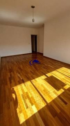 Imagem Casa com 3 Quartos para Alugar, 250 m² em Jardim - Santo André Imagem Casa com 3 Quartos para Alugar, 250 m² em Jardim - Santo André