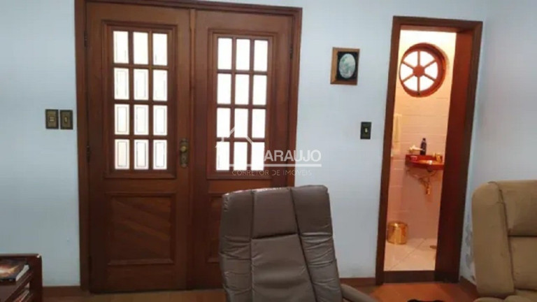 Imagem Sobrado com 3 Quartos à Venda, 200 m² em Wanel Ville - Sorocaba