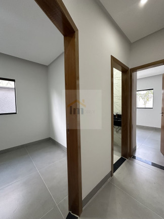 Imagem Casa com 3 Quartos à Venda, 145 m² em Residencial Solar Bougainville - Goiânia Imagem Casa com 3 Quartos à Venda, 145 m² em Residencial Solar Bougainville - Goiânia