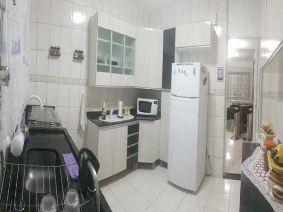 Imagem Sobrado com 2 Quartos à Venda,  em Vila Carmosina - São Paulo