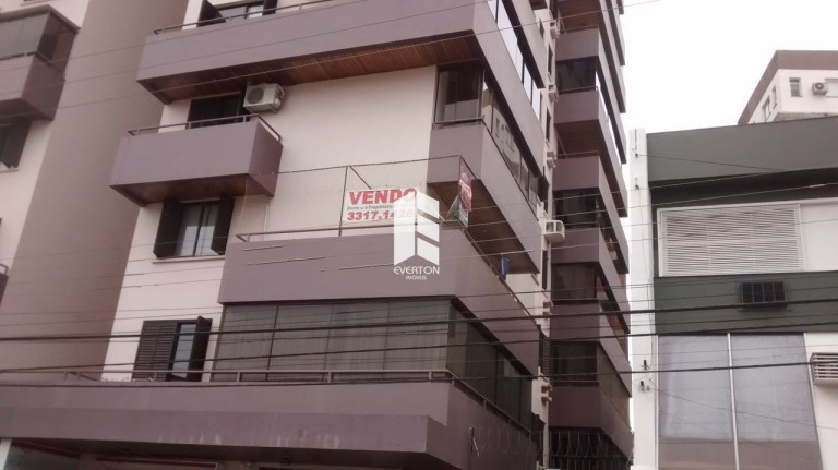 Imagem Apartamento com 3 Quartos à Venda, 296 m² em Centro - Santa Maria