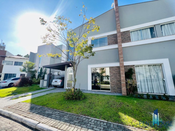 Imagem Casa com 3 Quartos à Venda, 126 m² em São Judas Tadeu - Balneário Camboriú