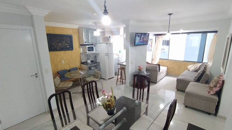 Imagem Apartamento com 2 Quartos para Alugar, 68 m² em Centro - Balneário Camboriú Imagem Apartamento com 2 Quartos para Alugar, 68 m² em Centro - Balneário Camboriú